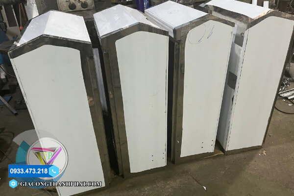 Làm vỏ tủ điện công nghiệp