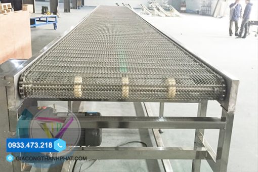 Giá băng tải lưới inox