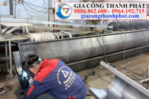 Sản xuất máng vít tải