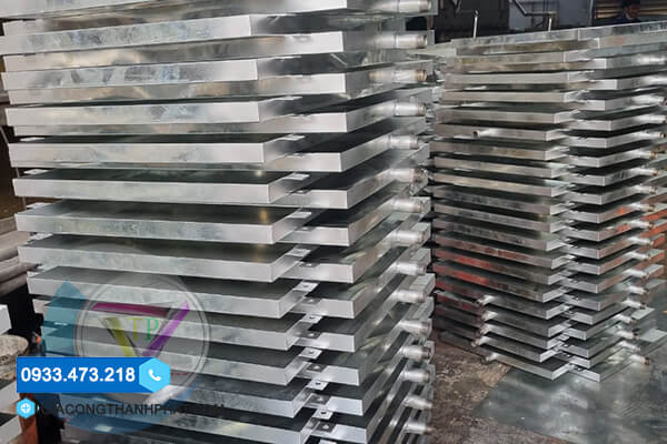 Quy trình gia coongmangs hứng nước inox sắt thép, tôn