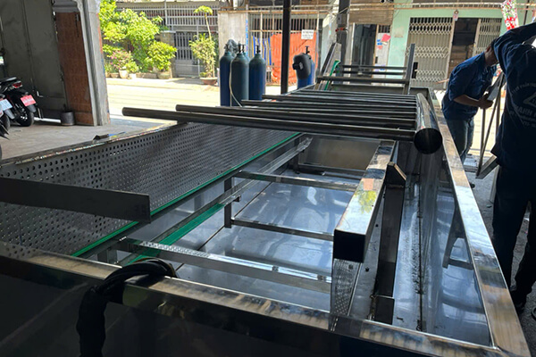 Gia công, sản xuất băng tải